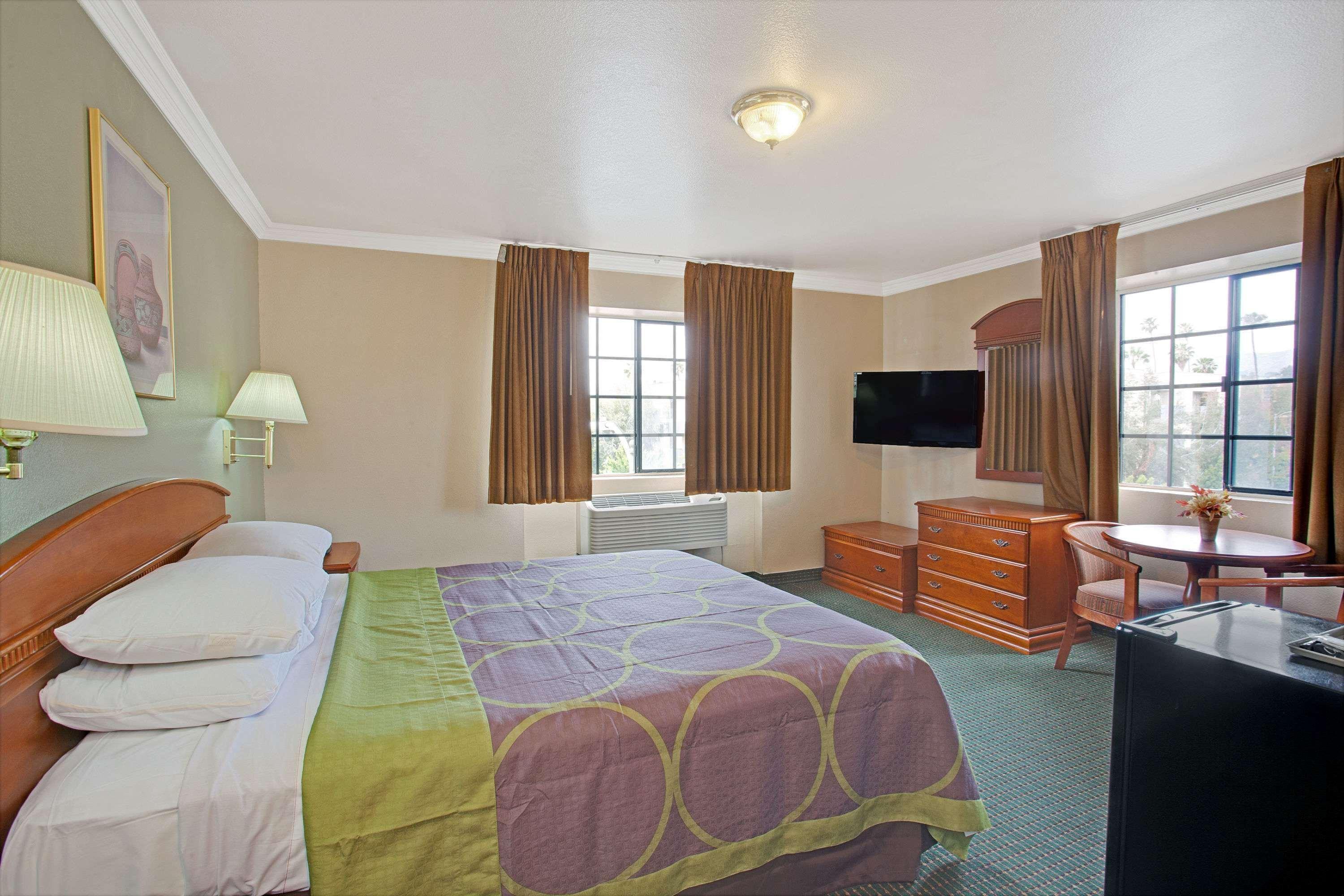 Super 8 By Wyndham Hollywood/La Area Motel Los Angeles Luaran gambar
